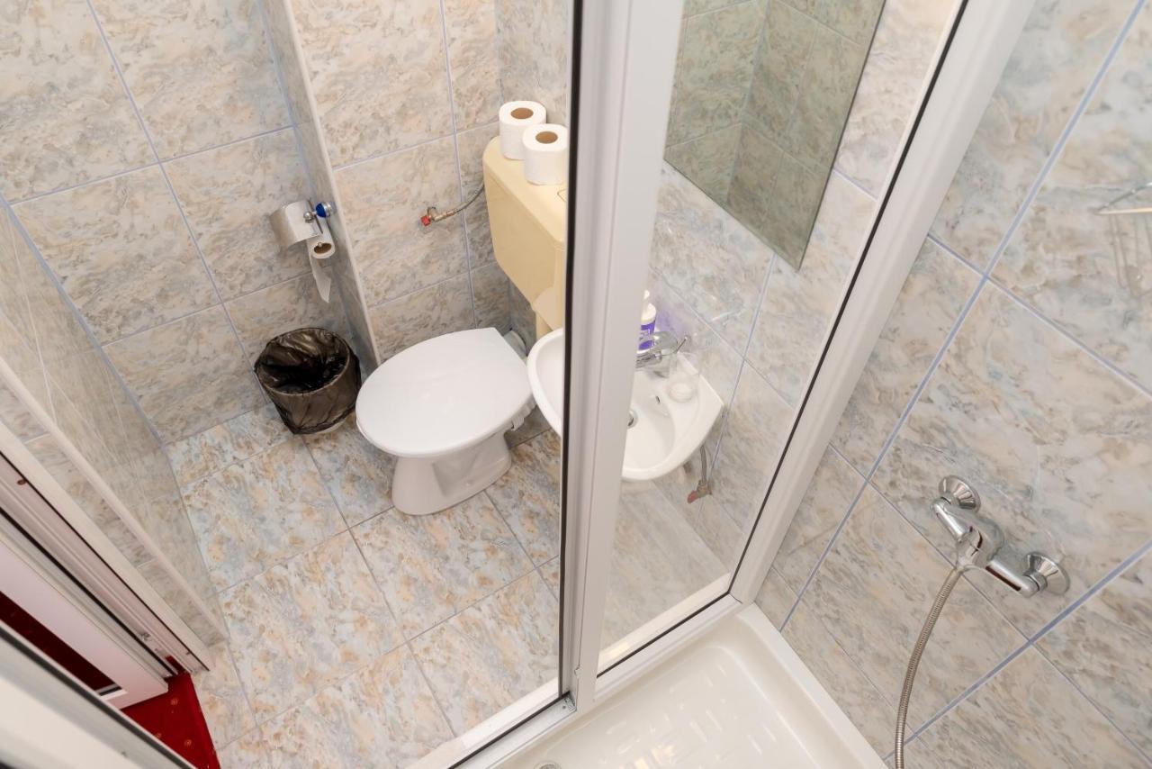 Bao Apartament & Rooms Oradea Exterior foto